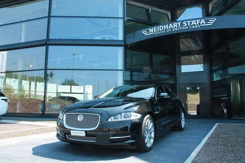 Schwarz Gebraucht 2012 Jaguar XJ Portfolio Limousine | CHF 69’900 - Bild 1/4