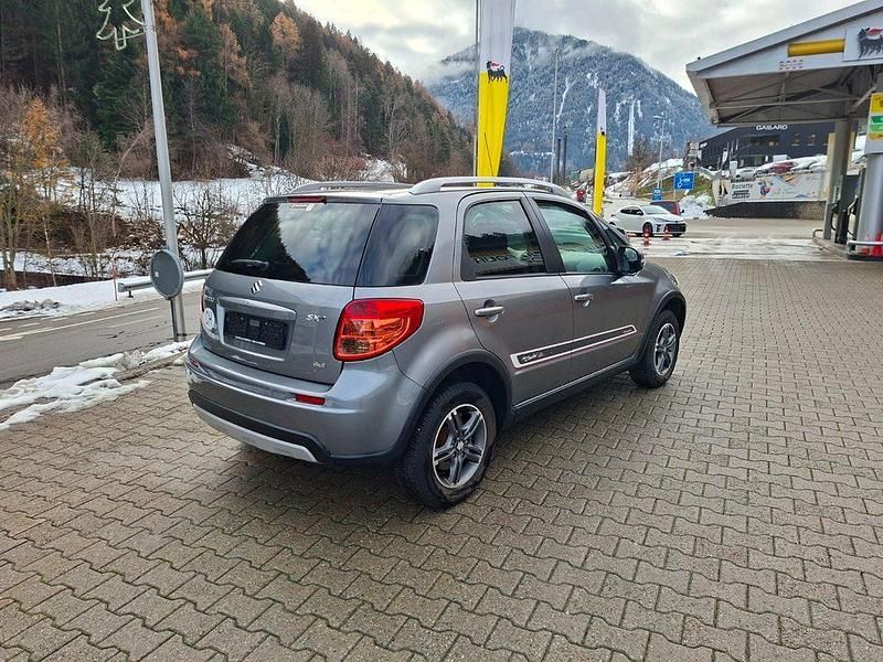 Gebraucht Suzuki SX4 120 PS (88 kW) 2014 Limousine