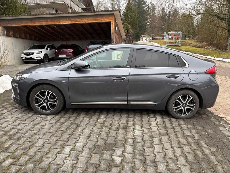 Gebraucht Hyundai Ioniq 88 kW (120 PS) 2019 Kleinwagen