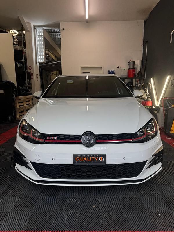 Gebraucht VW Golf VII GTI 245 PS (180 kW) 2019