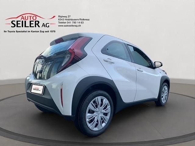 Gebraucht Toyota Aygo X Comfort 72 PS (52 kW) 2024 Weiss SUV