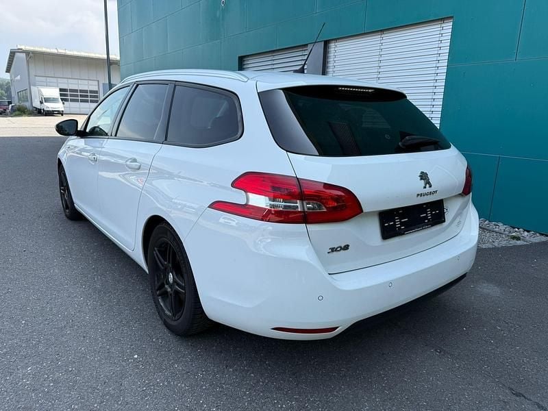 Gebraucht Peugeot 308 SW Style 131 PS (96 kW) 2016 Kombi
