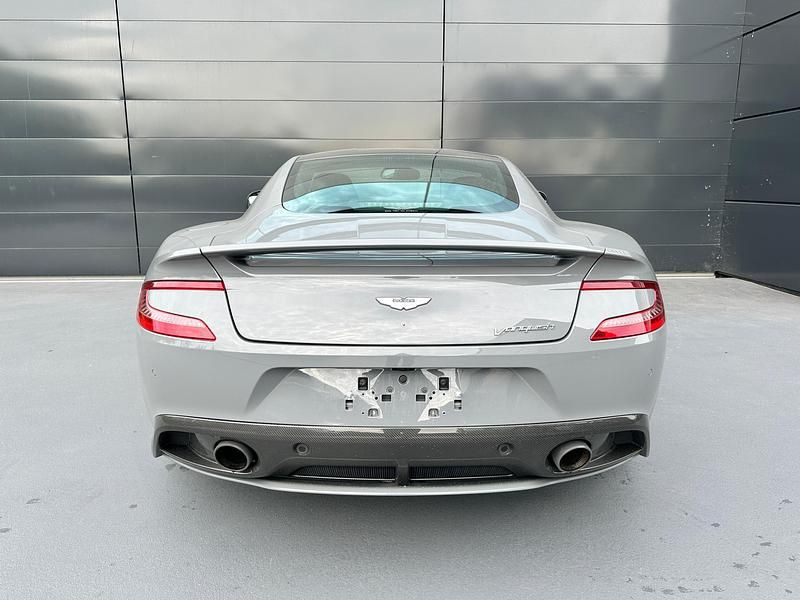 Gebraucht Aston Martin Vanquish 574 PS (422 kW) 2014 Grau Coupé
