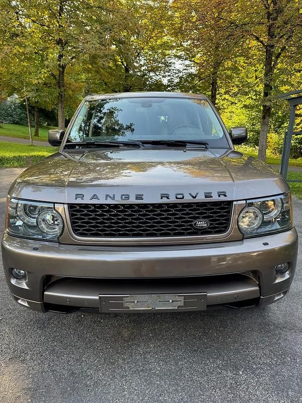 Gebraucht 2011 Land Rover Range Rover SUV | CHF 16’500 (Teuer) - Bild 1/4