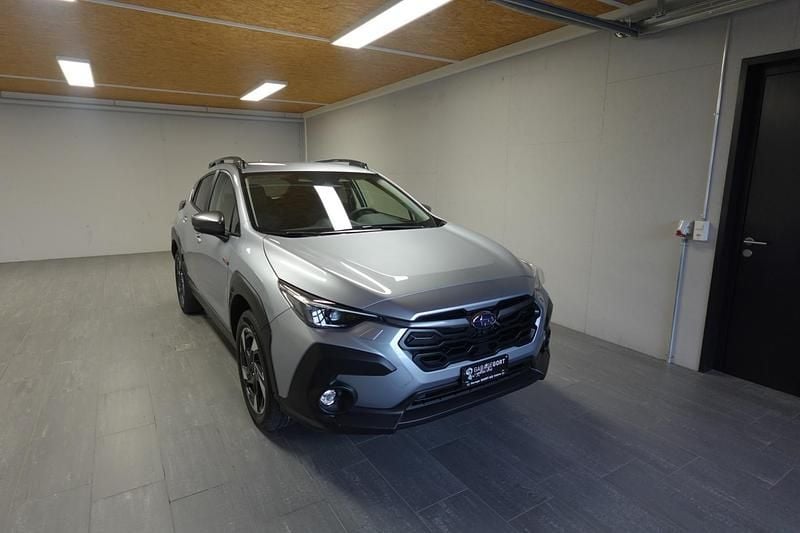Gebraucht Subaru Crosstrek 136 PS (100 kW) 2025 Silber SUV