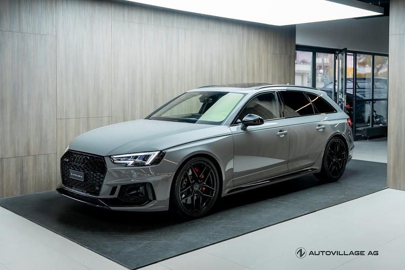 Spannende Audi Rs4 Gebraucht Bilder