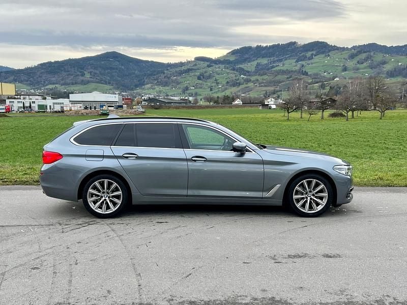 Gebraucht BMW 530 Sport Line 265 PS (194 kW) 2017 Kombi