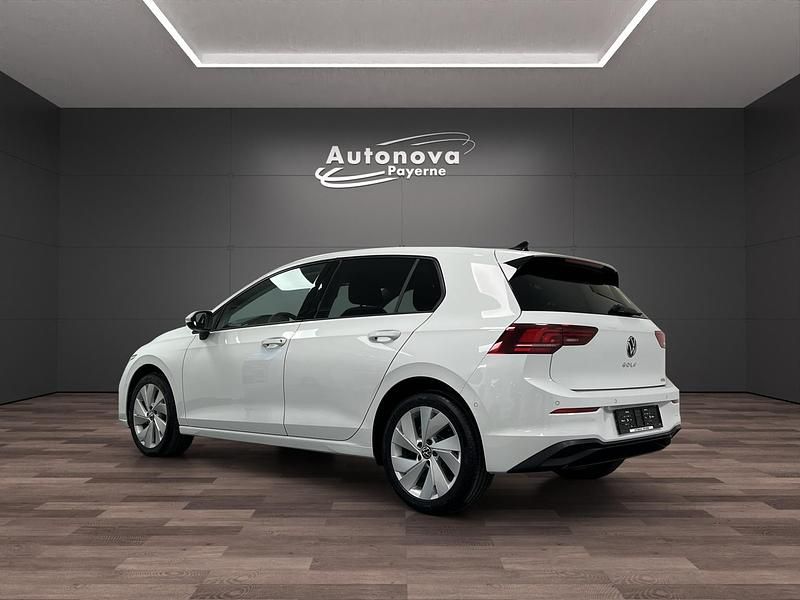 Neu VW Golf VIII United 115 PS (84 kW) 2026 Weiss Limousine