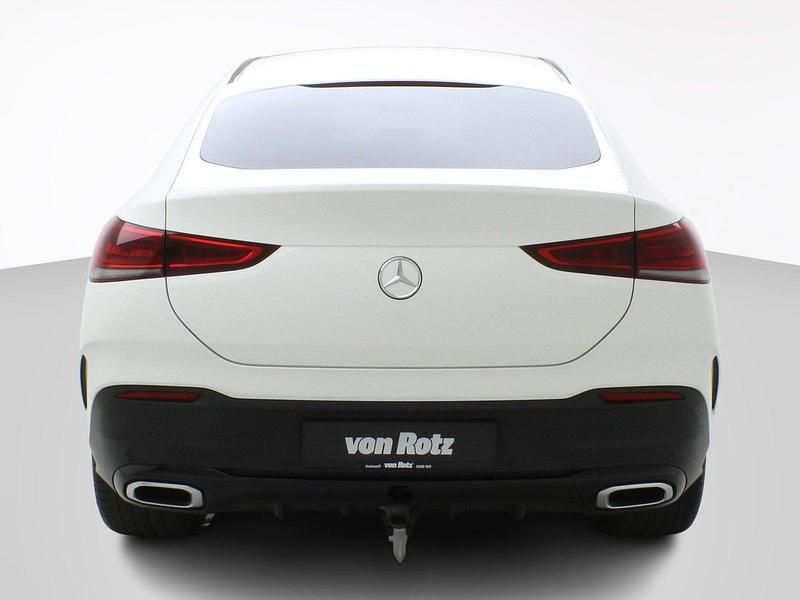 Gebraucht Mercedes GLE400 AMG line 330 PS (242 kW) 2023 Weiss Coupé