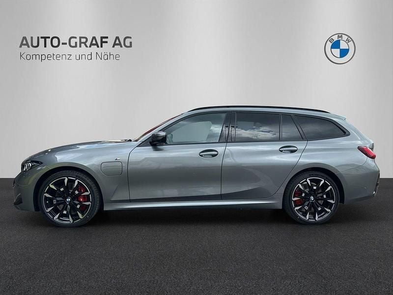 Neu BMW 330e M Sport 292 PS (214 kW) 2025 Kombi