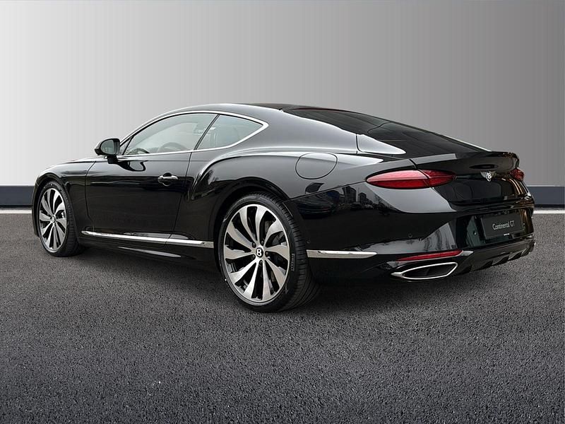 Neu Bentley Continental 680 PS (500 kW) 2025 Coupé