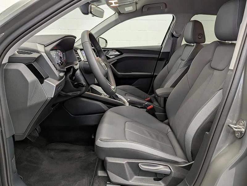 Gebraucht Audi A1 Sportback S-Line 116 PS (85 kW) 2026 Gray Kleinwagen