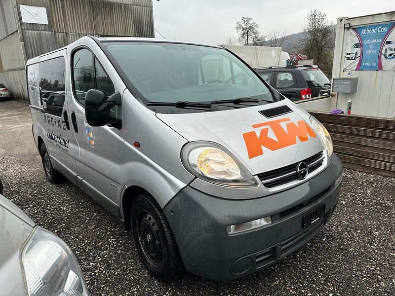 Gebraucht Opel Vivaro 2005 Van / Kleinbus