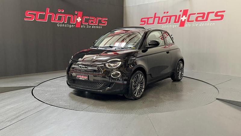 Neu Fiat 500e Red 87 kW (119 PS) 2025
