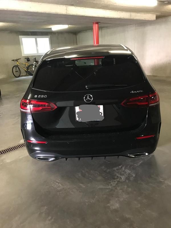 Gebraucht Mercedes B250 Style 224 PS (164 kW) 2020 Van / Kleinbus