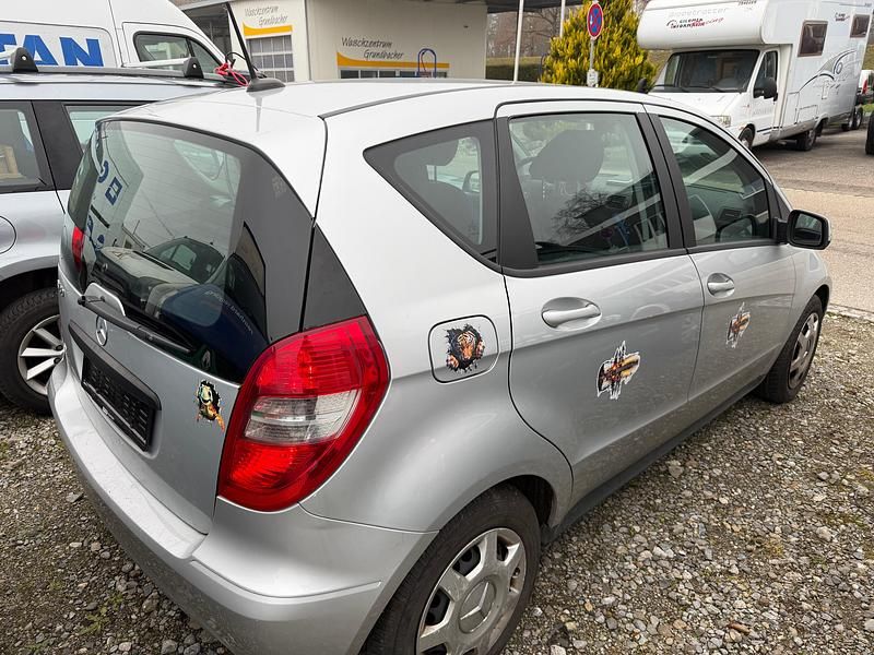 Gebraucht Mercedes A180 Classic 115 PS (84 kW) 2011
