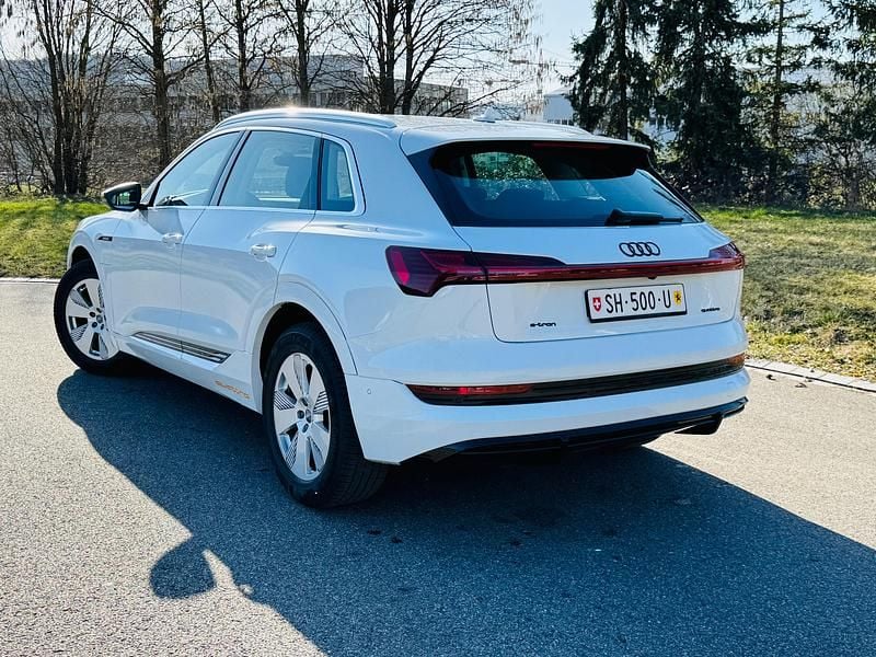 Gebraucht Audi e-tron S-Line 230 kW (313 PS) 2020 SUV