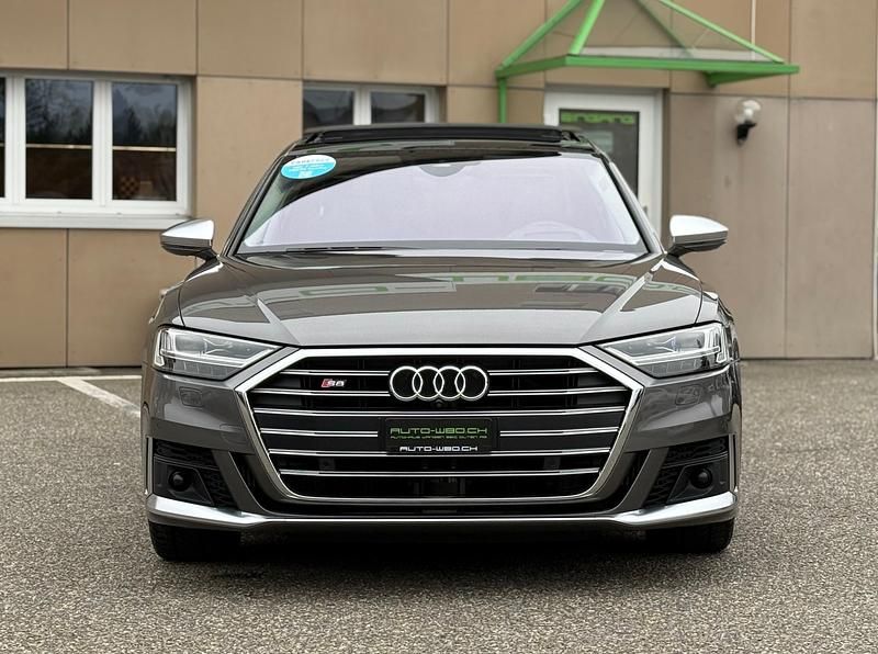 Gebraucht Audi S8 Ambiente 571 PS (419 kW) 2021 Limousine