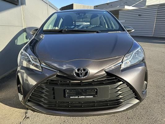 Gebraucht Toyota Yaris Active 69 PS (50 kW) 2019