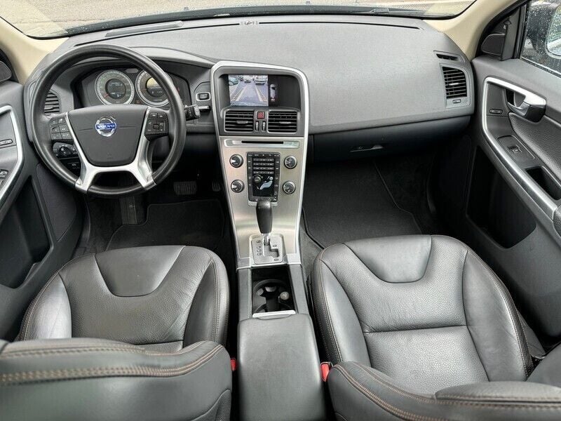 Gebraucht Volvo XC60 Summum 304 PS (223 kW) 2011 SUV