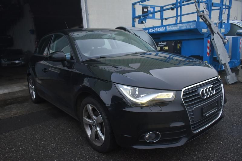 Gebraucht Audi A1 Sportback Attraction 86 PS (63 kW) 2014 Kleinwagen