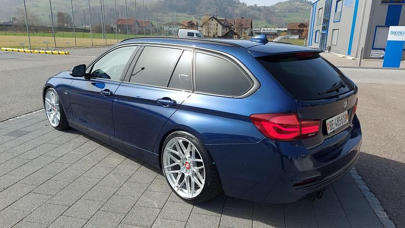 Gebraucht BMW 320 Sport Line 190 PS (139 kW) 2017 Kombi