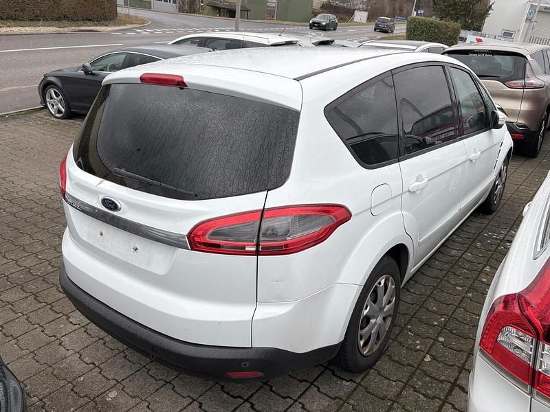 Gebraucht Ford S-MAX S 140 PS (102 kW) 2012 Van / Kleinbus