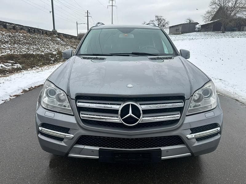 Gebraucht 2011 Mercedes GL350 SUV | CHF 7’900 - Bild 1/4