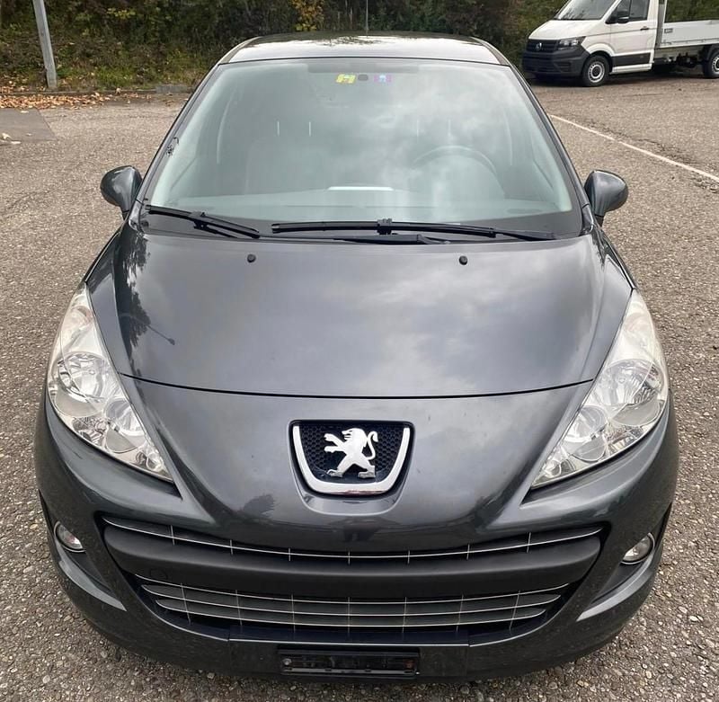 Gebraucht 2012 Peugeot 207 Allure | CHF 2’190 (Guter Preis) - Bild 1/4