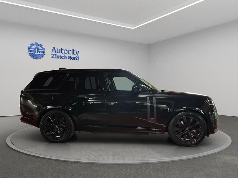 Neu Land Rover Range Rover Autobiography 551 PS (405 kW) 2025 Schwarz SUV