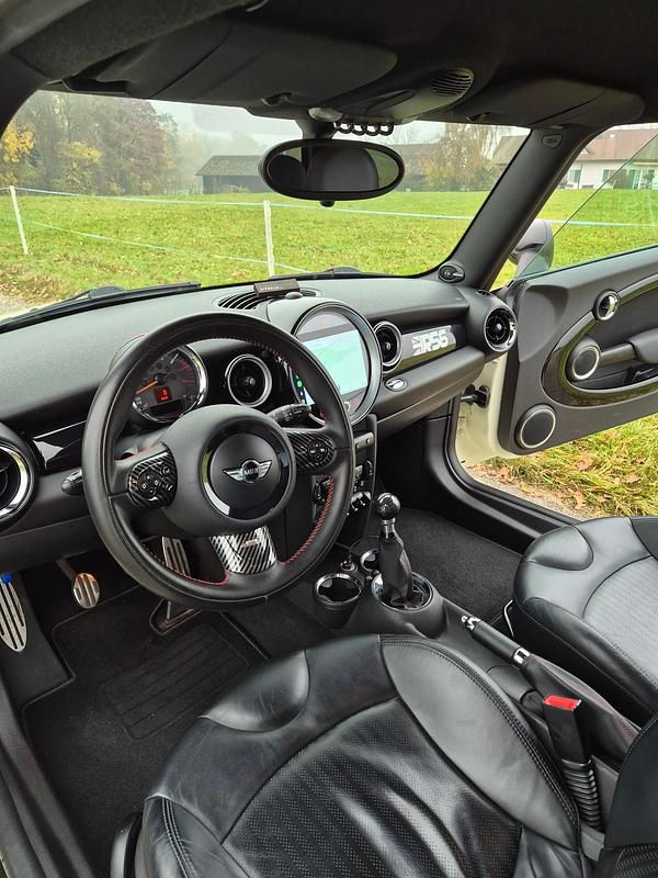 Gebraucht Mini John Cooper Works 211 PS (155 kW) 2011 Kleinwagen