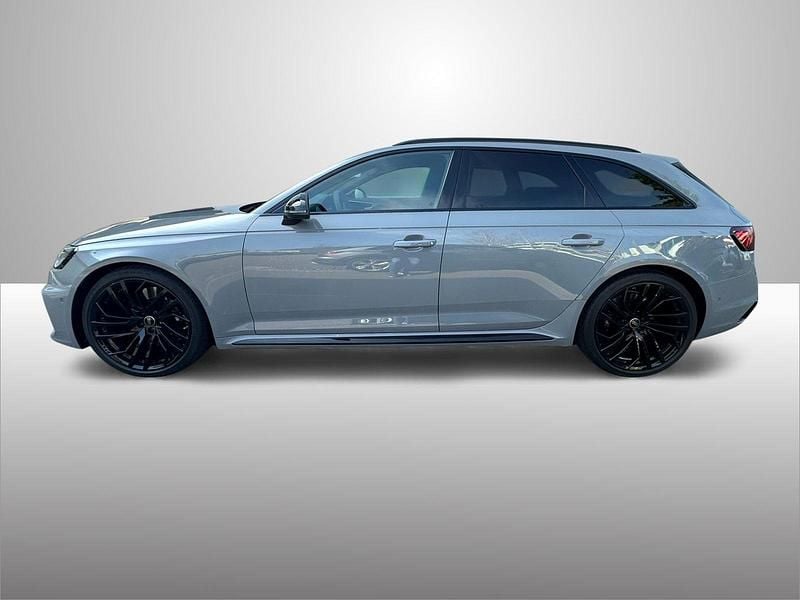 Gebraucht Audi RS4 Ambiente 450 PS (330 kW) 2023 Kombi