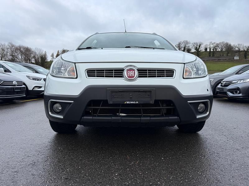 Gebraucht Fiat Sedici Dynamic 120 PS (88 kW) 2013 SUV