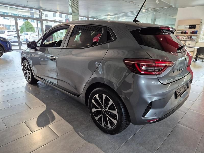 Neu Mitsubishi Colt Invite+ 145 PS (106 kW) 2025 Grau Kleinwagen