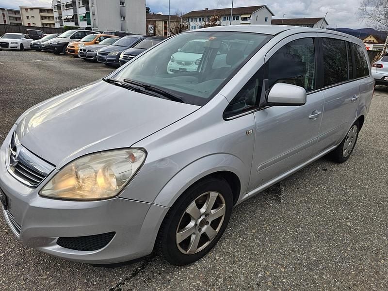 Gebraucht Opel Zafira Edition 150 PS (110 kW) 2010 Van / Kleinbus