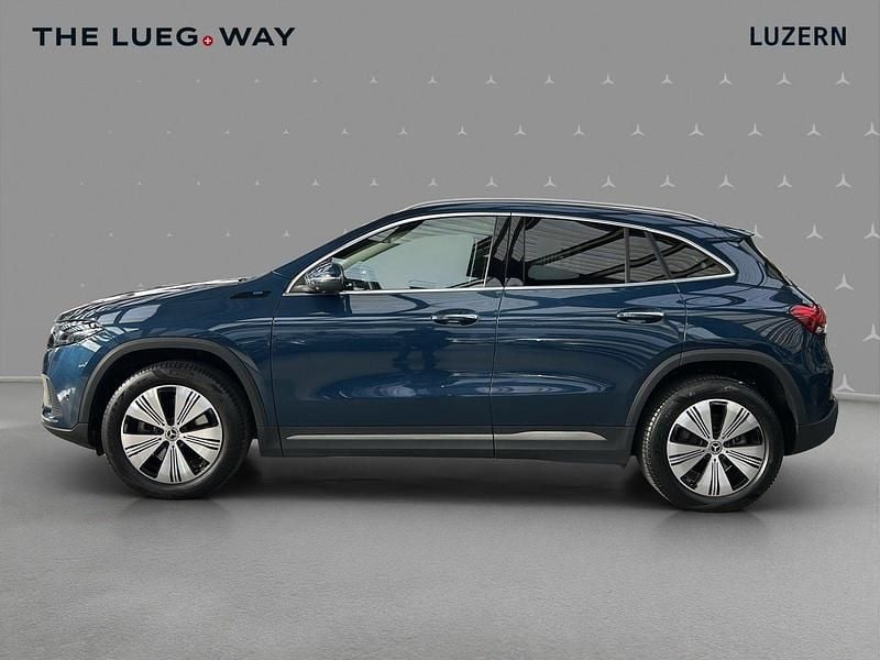 Gebraucht Mercedes EQA300 168 kW (229 PS) 2021 Blau SUV