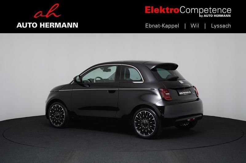 Gebraucht Fiat 500e La Prima 87 kW (119 PS) 2024 Kleinwagen