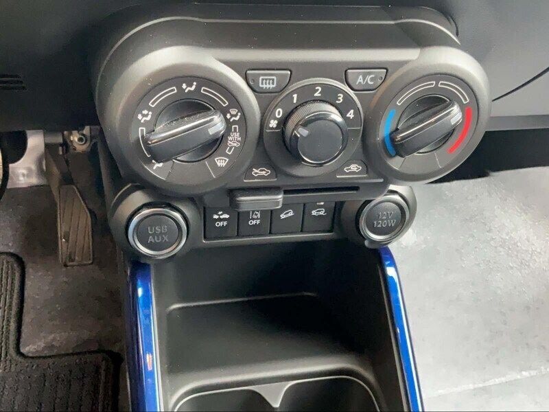 Gebraucht Suzuki Ignis 83 PS (61 kW) 2025 Schwarz Kleinwagen