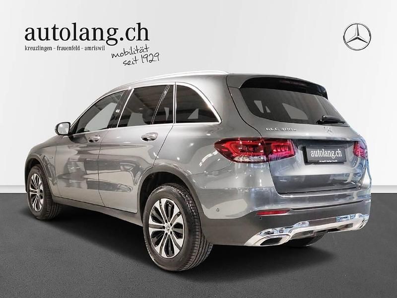 Gebraucht Mercedes GLC300e Exclusive 333 PS (244 kW) 2021 Grau SUV