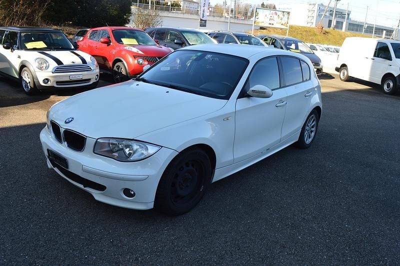 Gebraucht 2005 BMW 118 Kleinwagen | CHF 1’900 - Bild 1/4