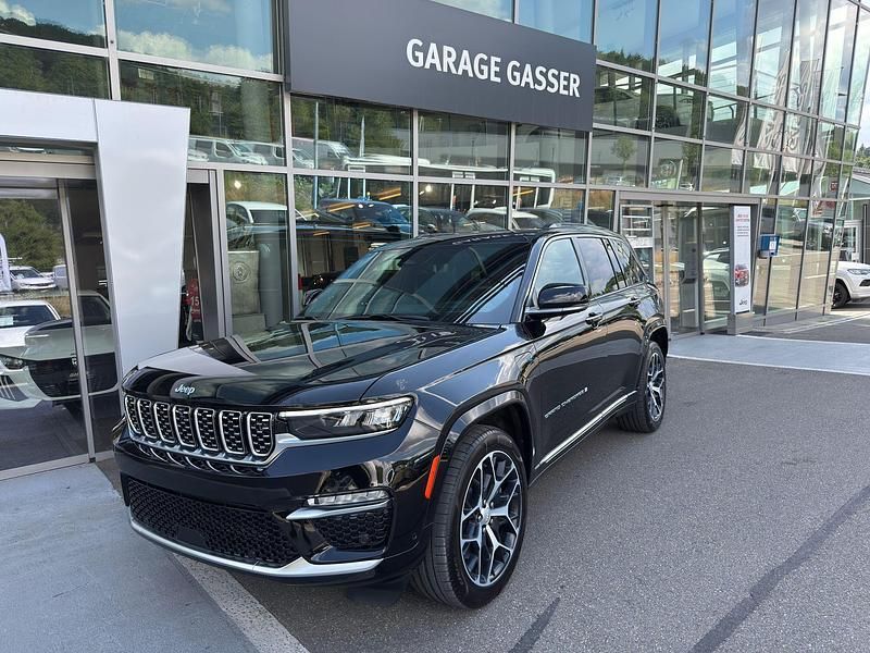 Neu 2025 Jeep Grand Cherokee Summit SUV | CHF 86’700 (Etwas zu teuer) - Bild 1/4