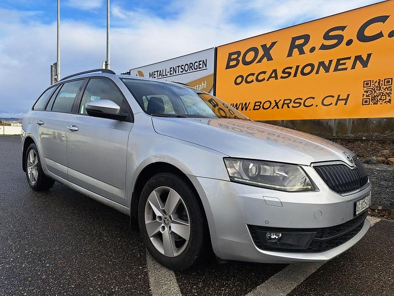 Gebraucht Skoda Octavia Elegance 105 PS (77 kW) 2014 Kleinwagen