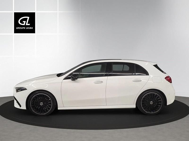 Gebraucht Mercedes A250 218 PS (160 kW) 2024 Weiss Limousine