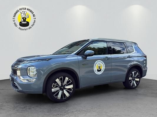 Gebraucht Mitsubishi Outlander P-HEV Instyle 306 PS (225 kW) 2025