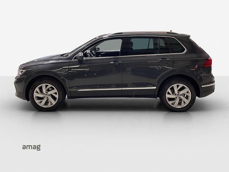 Gebraucht VW Tiguan Life 150 PS (110 kW) 2020 Grigio delfino metallizzato SUV