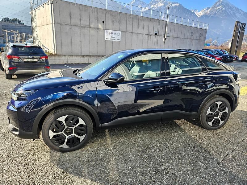 Gebraucht Citroën e-C4 114 kW (156 PS) 2025 Blau Limousine