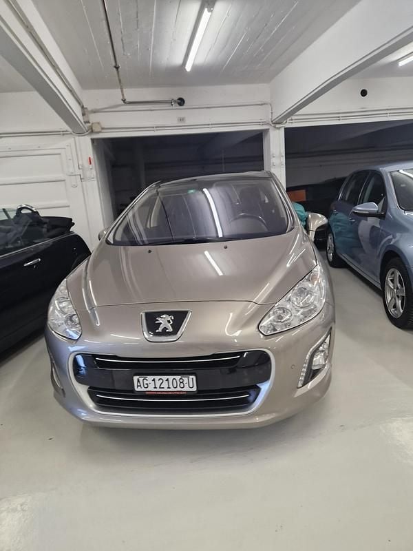 Gebraucht 2013 Peugeot 308 Allure | CHF 5’000 (Superpreis) - Bild 1/4
