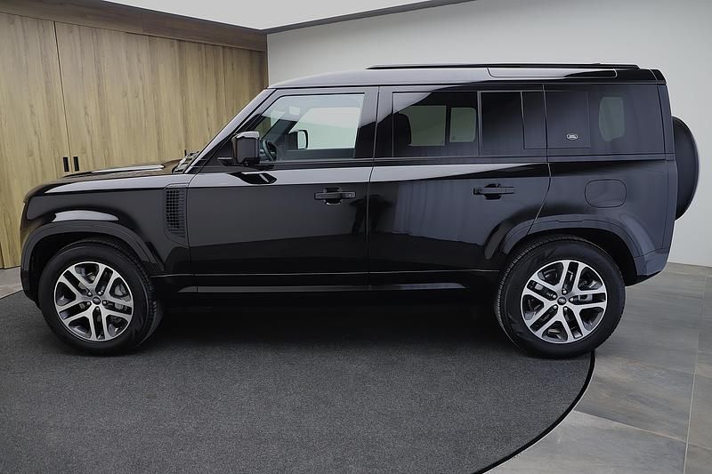 Gebraucht Land Rover Defender HSE Dynamic 404 PS (297 kW) 2024 SUV