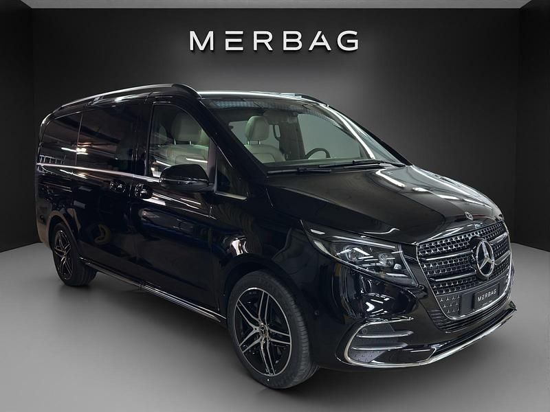 Neu Mercedes V300 Exclusive 237 PS (174 kW) 2026 Schwarz Van / Kleinbus