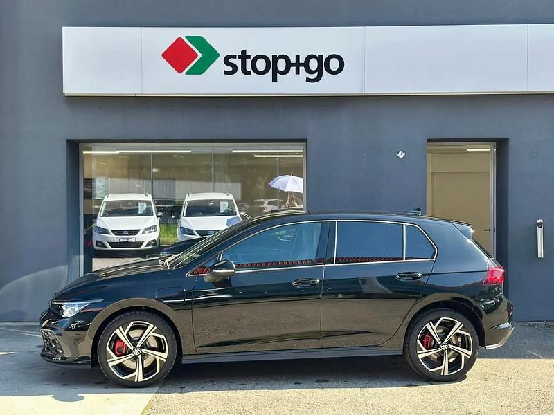 Neu VW Golf VIII GTE 245 PS (180 kW) 2025 Schwarz